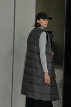 Load image into Gallery viewer, Vest REVERSIBLE - PRE ORDER - delivery 3 weeks
