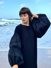 Load image into Gallery viewer, DELIVERY IN 2 WEEKS - FLY away TAFT oversize dress