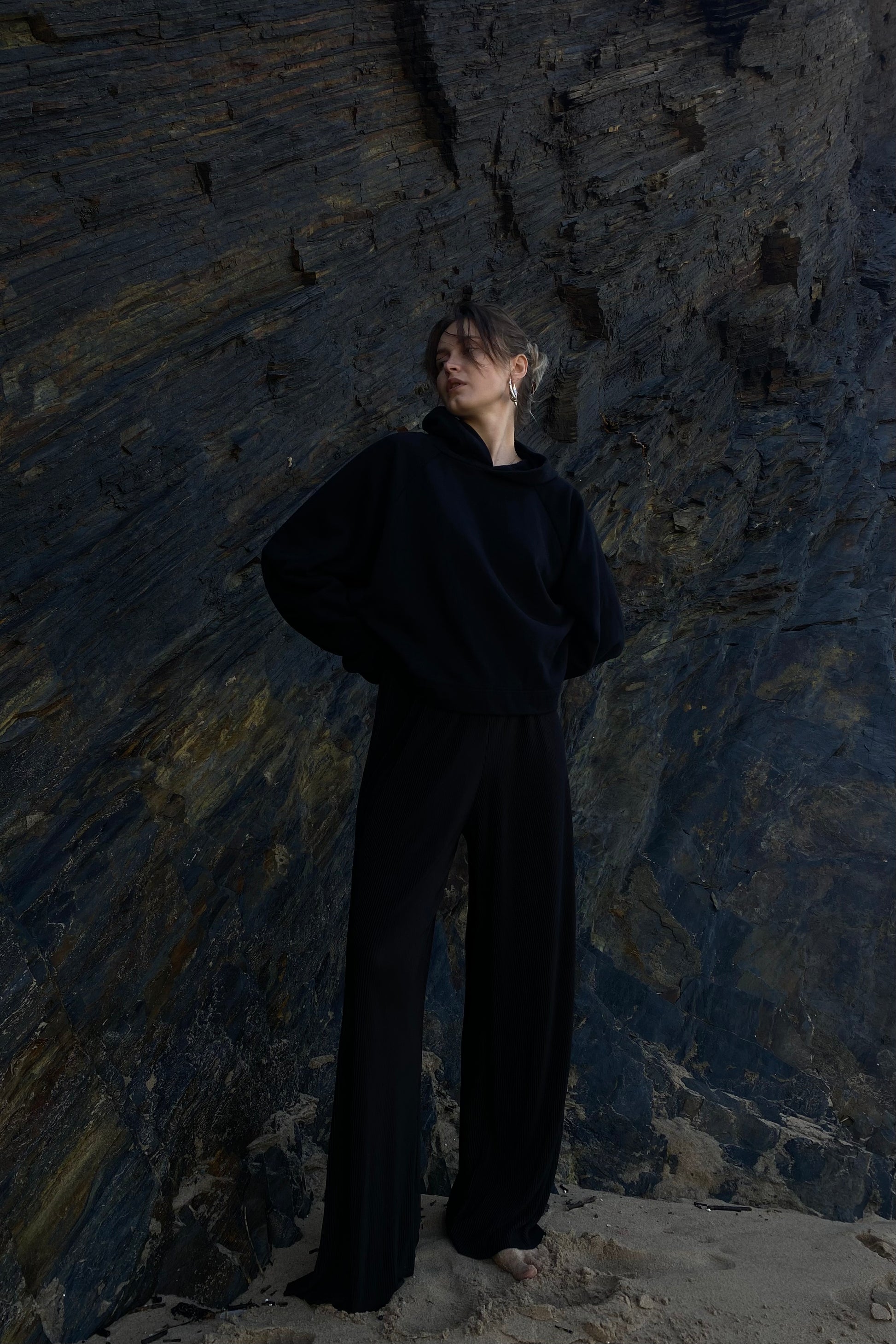 Black trousers PLEATED