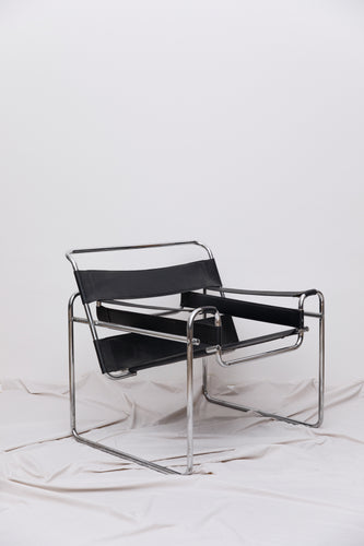 WASSILY chair