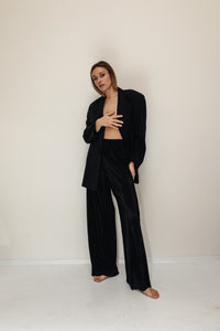 Black trousers PLEATED