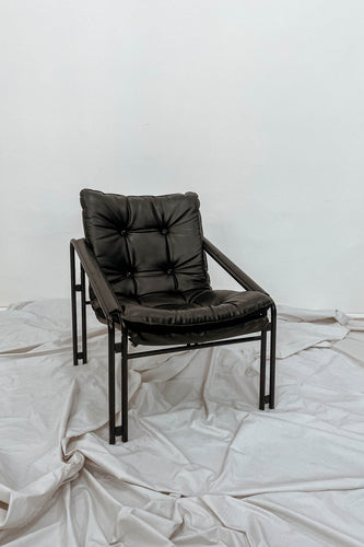 COZY mid century armchair